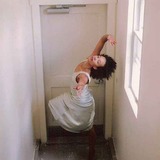 Web%20-%20edisa%20hallway%20ballance%20-%20photo%20by%20jaye%20phillips.medium