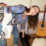 Nina%20jo%20%20uke%20by%20scott.medium