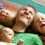 Jason_and_kids_800x600.medium