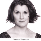 Hannah's%20headshot%20a.medium