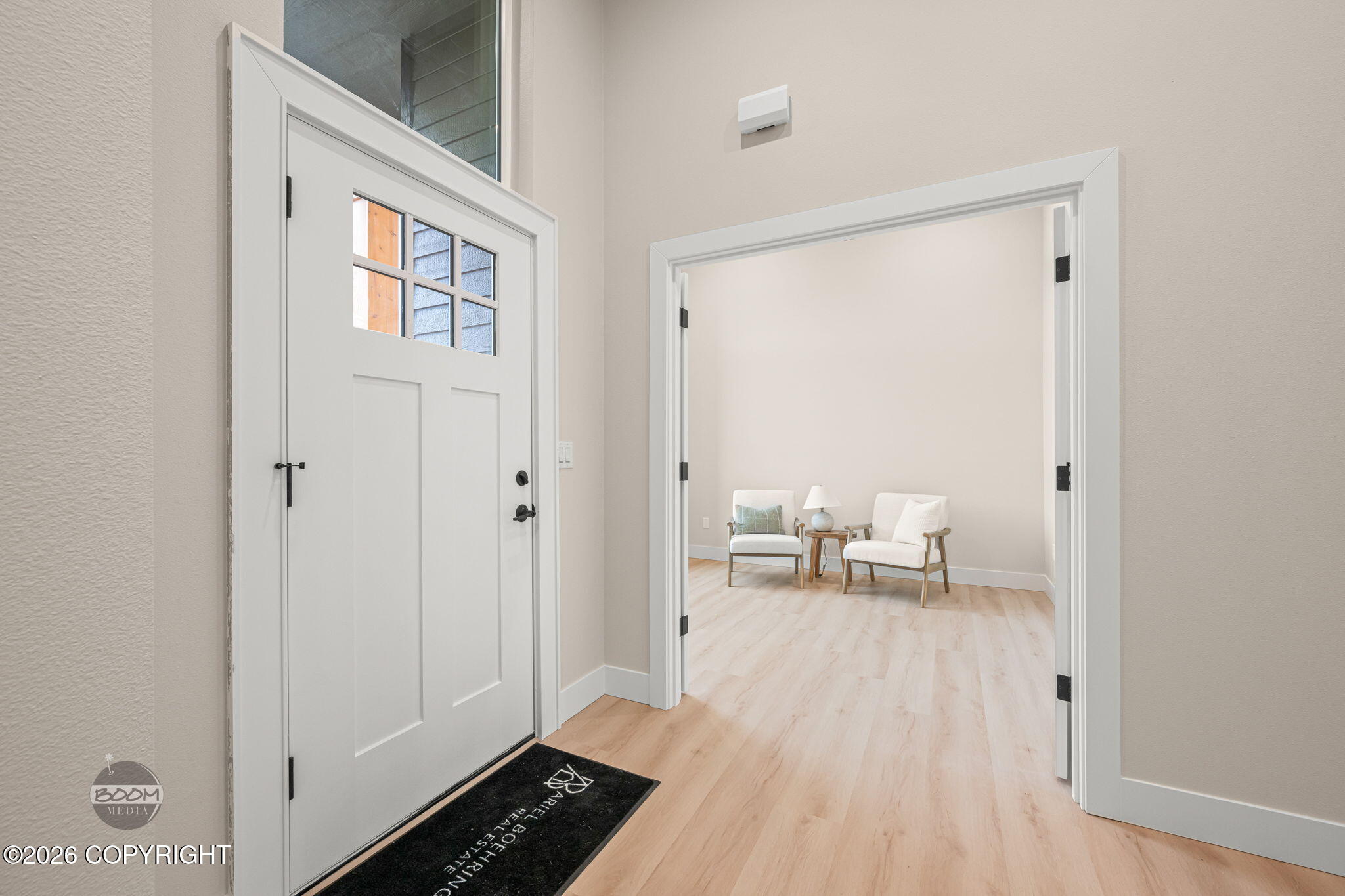 See full size image and slideshow Thumbnail 4