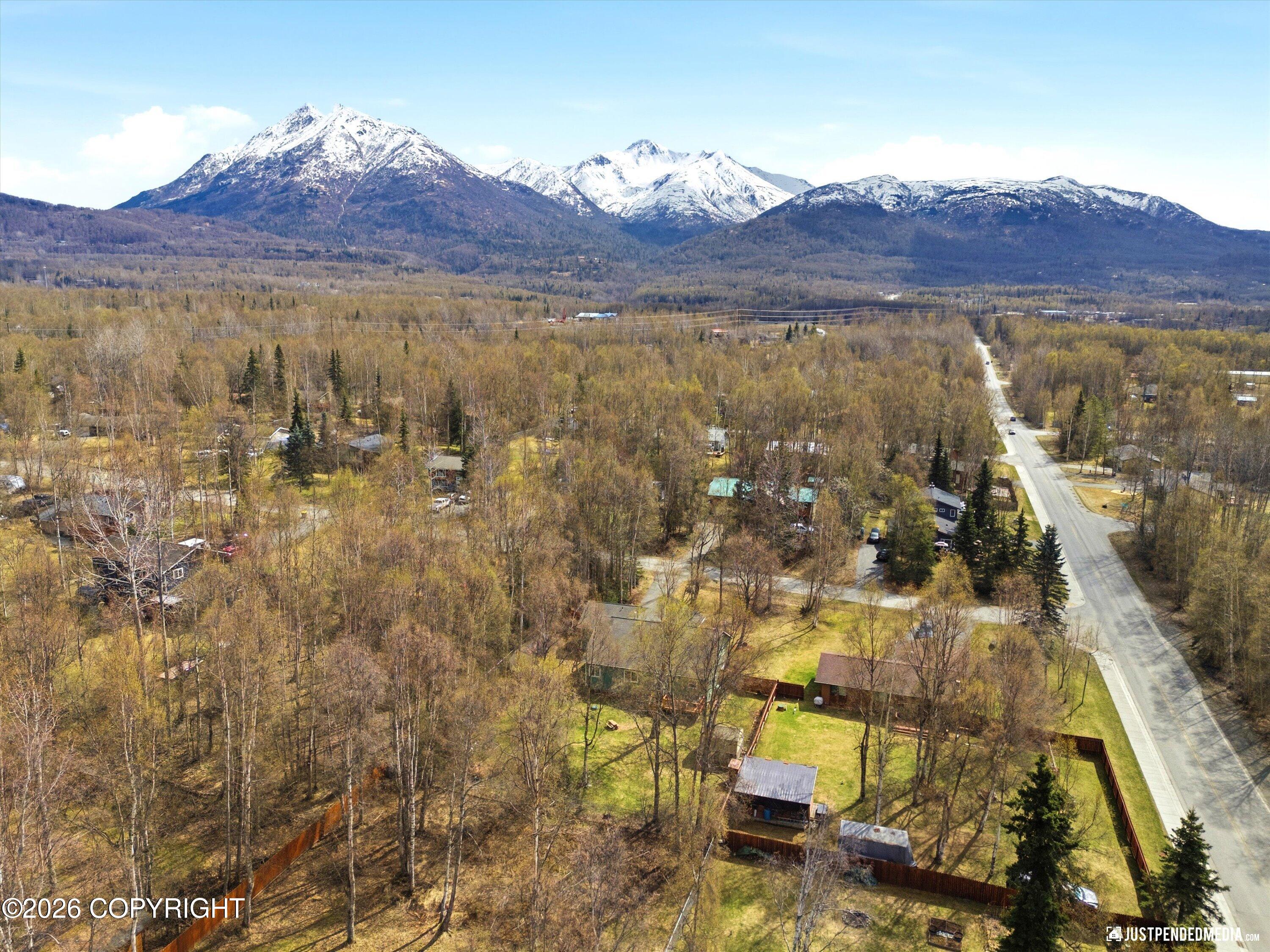 See full size image and slideshow Thumbnail 1
