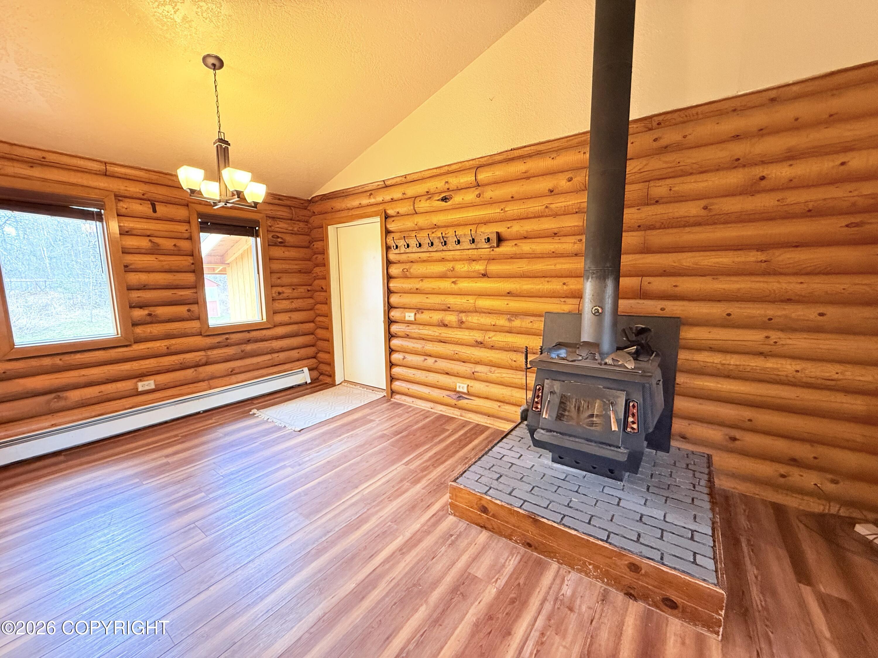 See full size image and slideshow Thumbnail 4