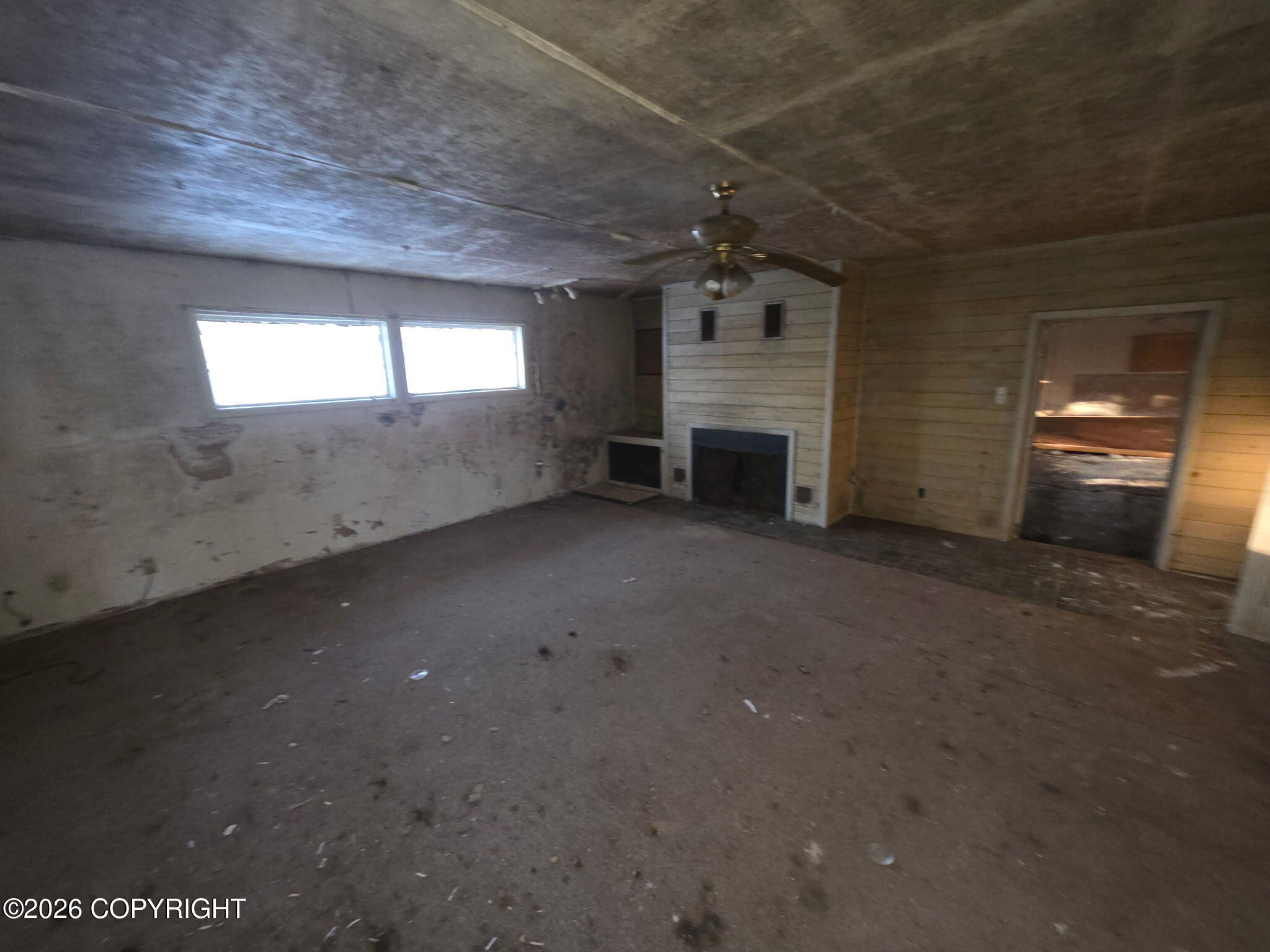 See full size image and slideshow Thumbnail 4