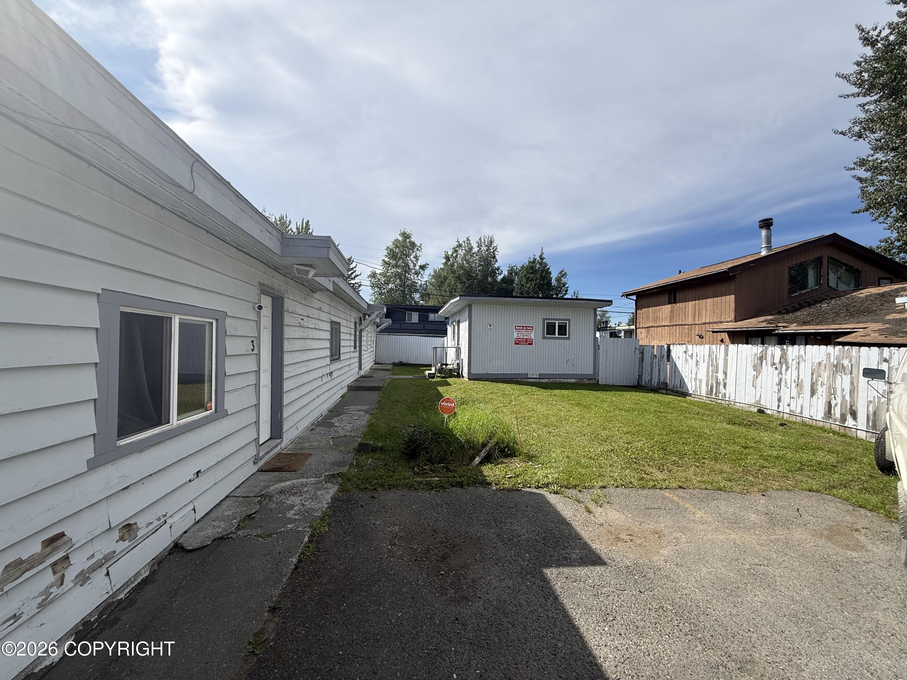 See full size image and slideshow Thumbnail 2