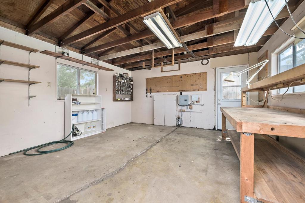 See full size image and slideshow Thumbnail 1