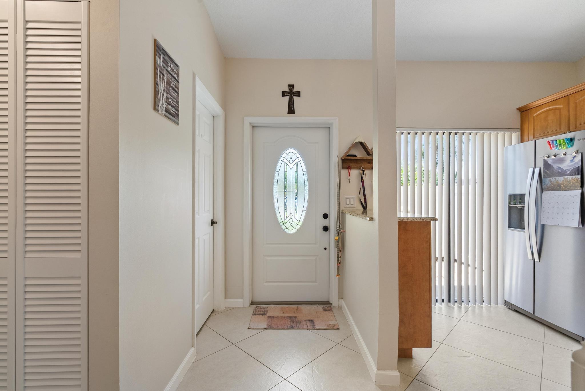 See full size image and slideshow Thumbnail 2