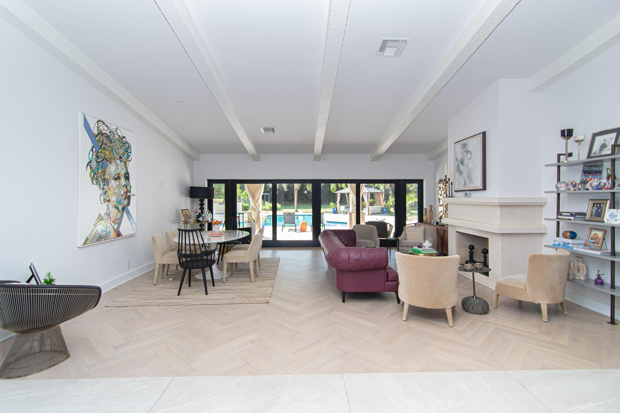 See full size image and slideshow Thumbnail 3