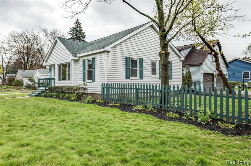 1220 Sanborn St , Port Huron, Michigan 48060 MLS2200046953 139