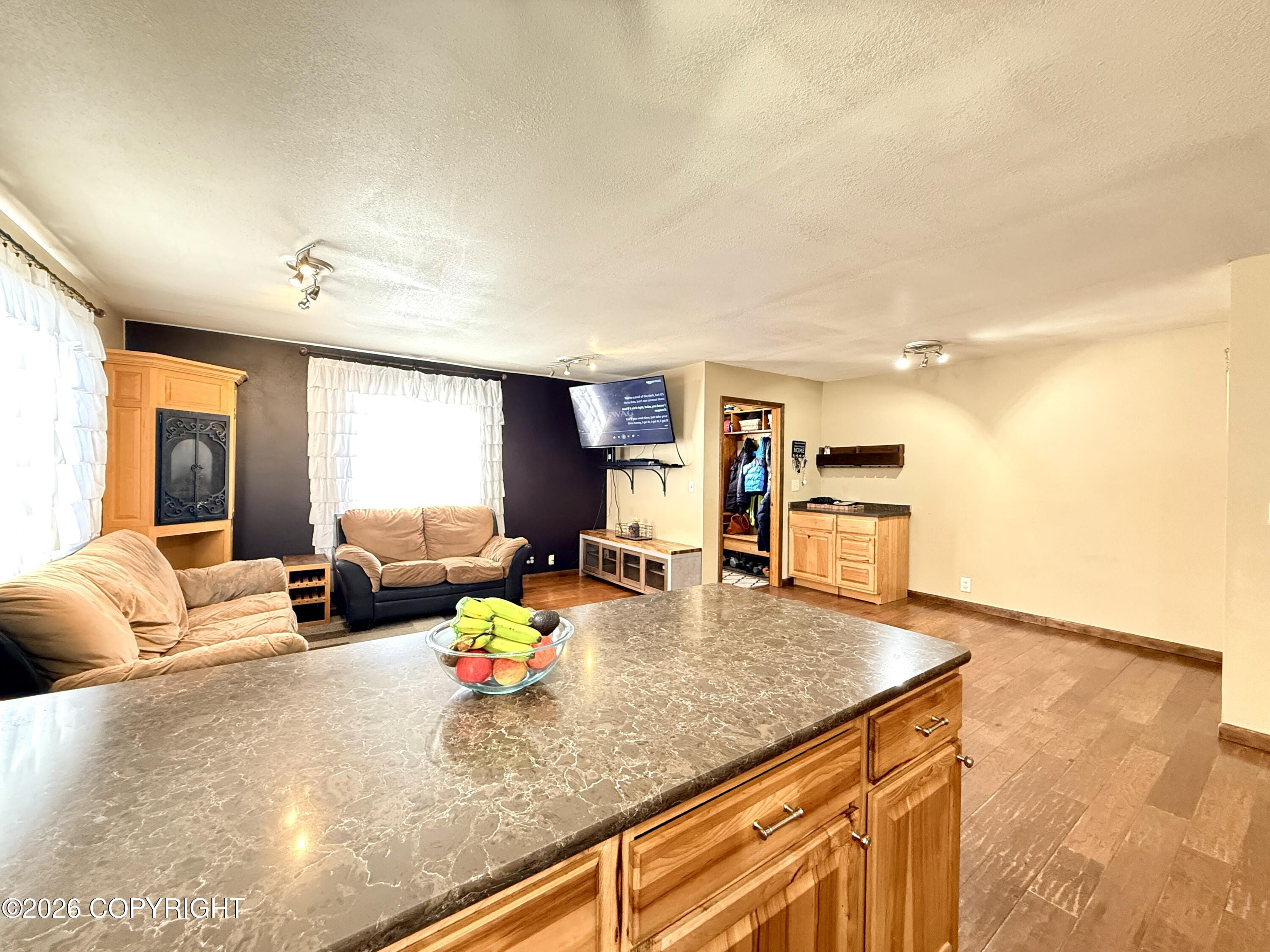 See full size image and slideshow Thumbnail 3