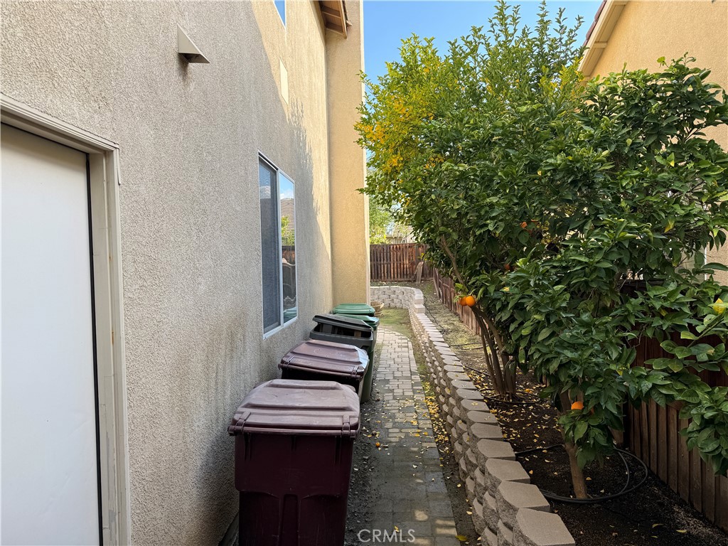 See full size image and slideshow Thumbnail 2