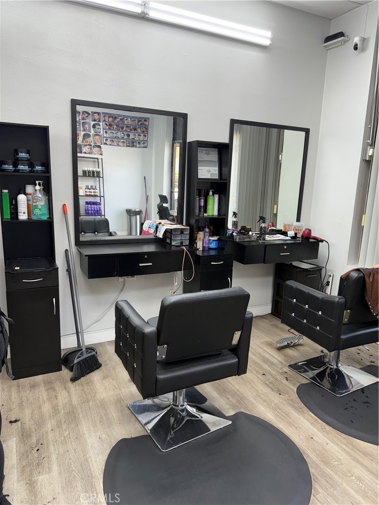 See full size image and slideshow Thumbnail 2