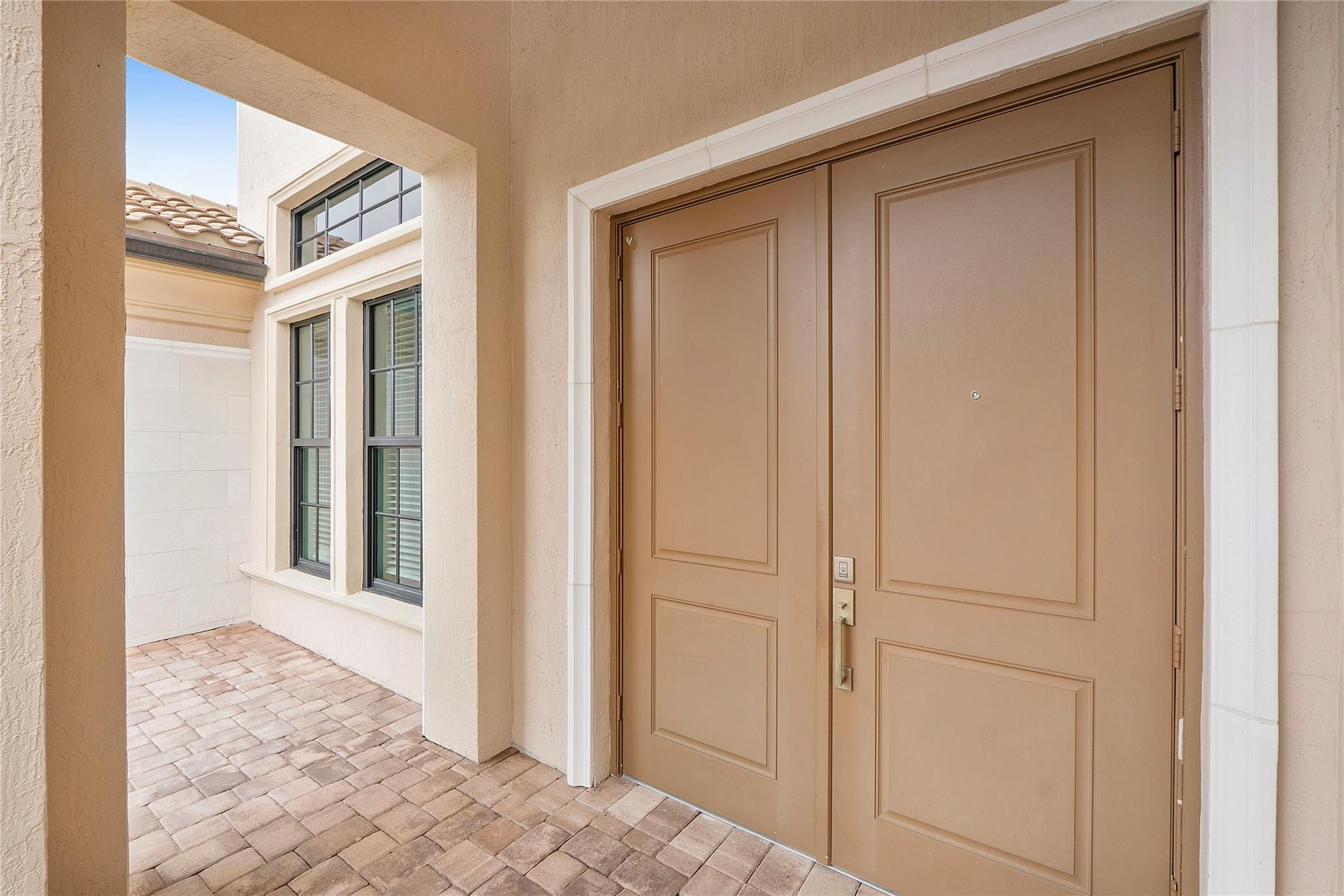 See full size image and slideshow Thumbnail 3