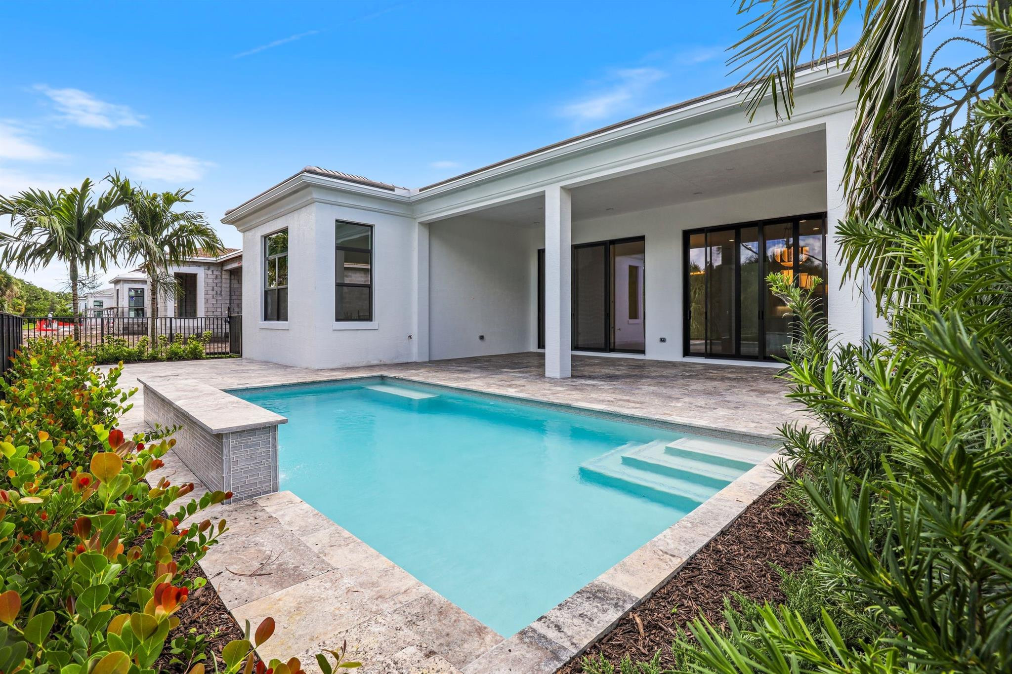 See full size image and slideshow Thumbnail 3