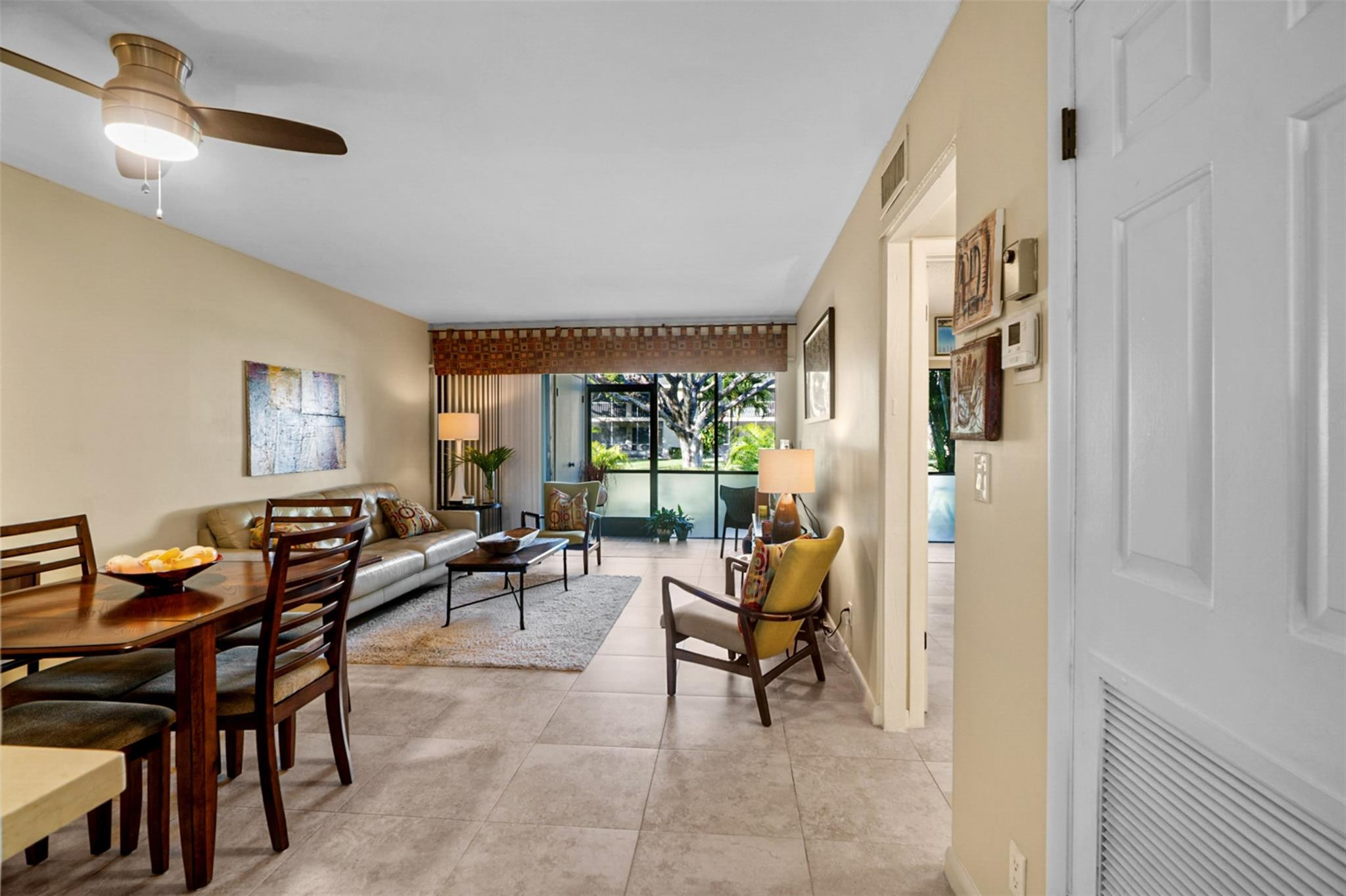 See full size image and slideshow Thumbnail 4