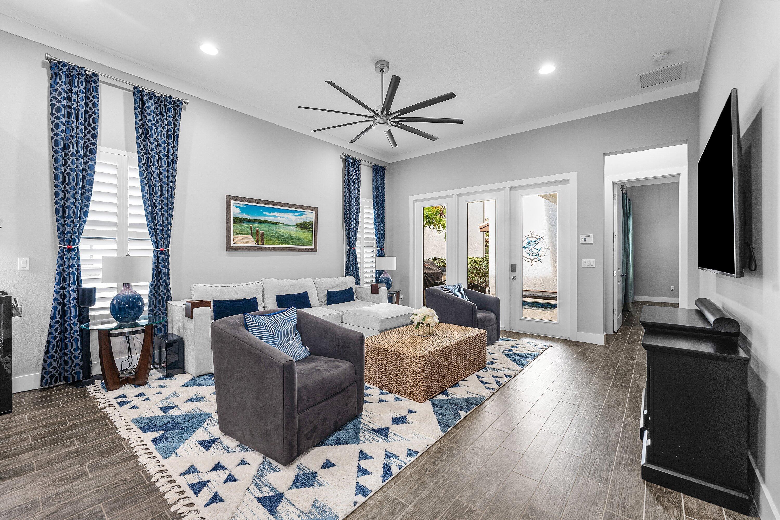 See full size image and slideshow Thumbnail 3