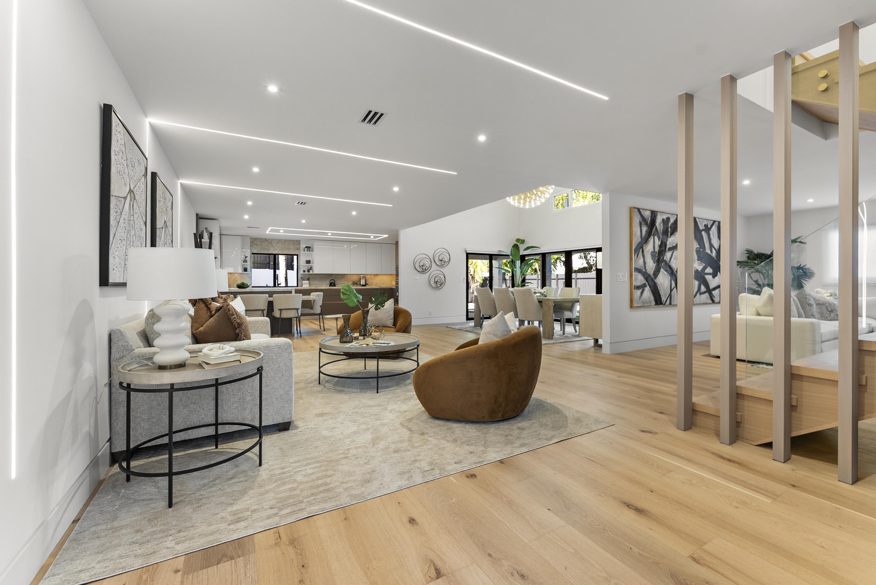 See full size image and slideshow Thumbnail 1