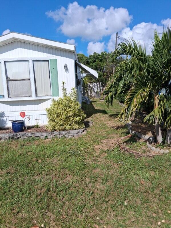 See full size image and slideshow Thumbnail 2