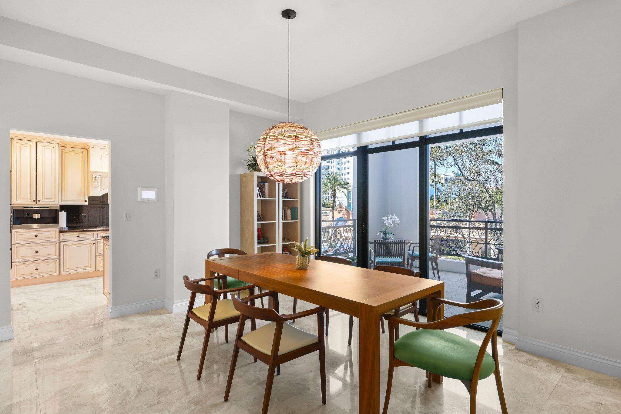 See full size image and slideshow Thumbnail 2