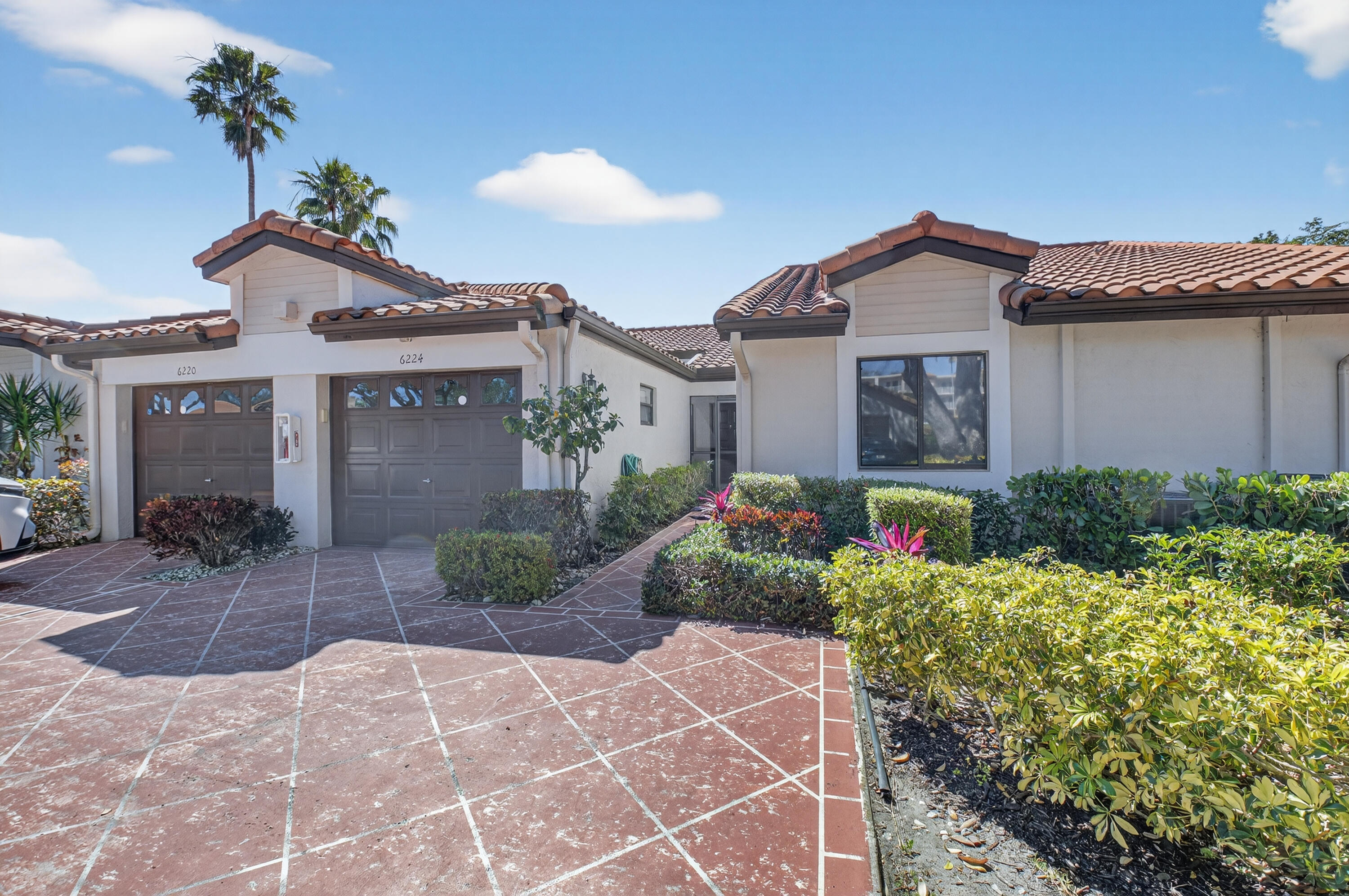 See full size image and slideshow Thumbnail 2