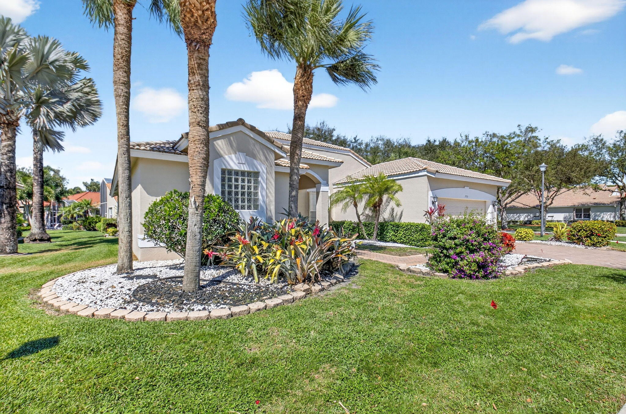 See full size image and slideshow Thumbnail 1