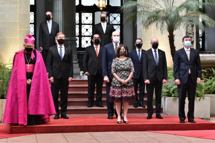 EMBAJADORES