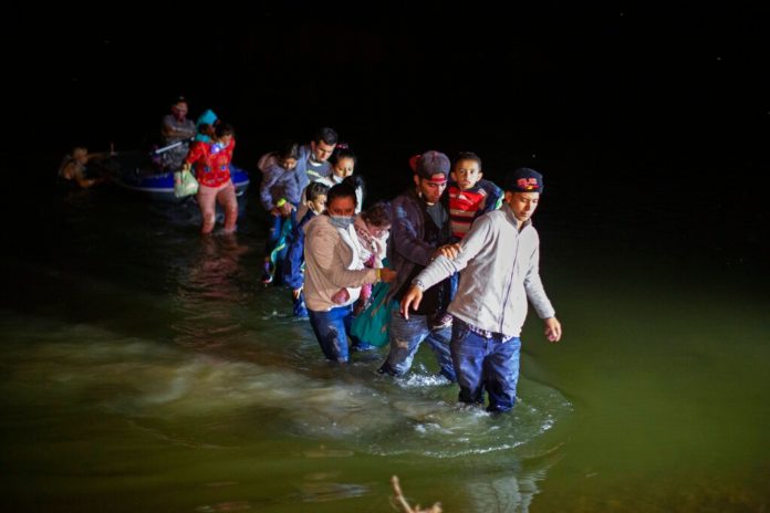 INMIGRANTES