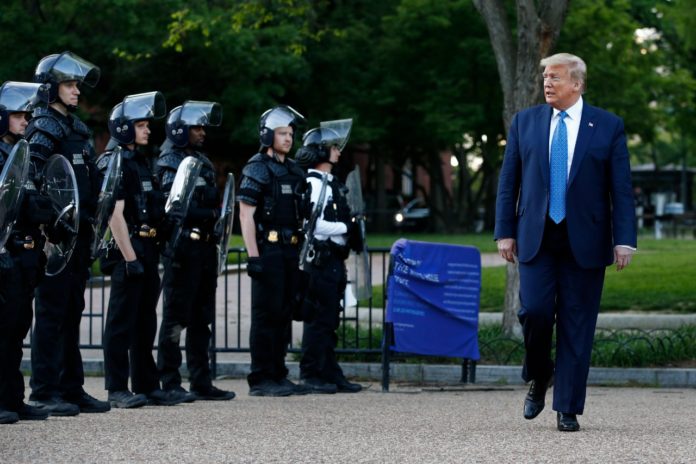 En esta fotografía de archivo, el expresidente Donald Trump en Washington. Foto La Hora/AP/Patrick Semansky.