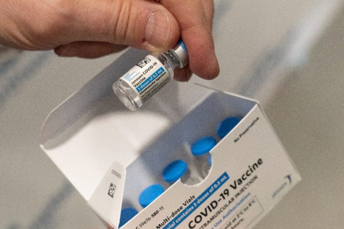 Vacunas-de-Johnson-Johnson-contra-el-COVID-19