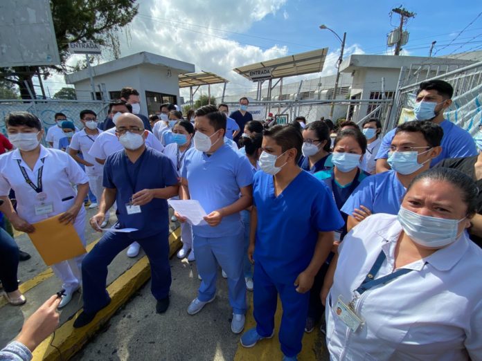 Médicos Hospital Parque de la Industria