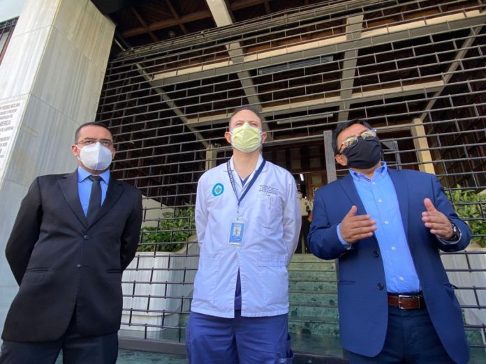 Médicos