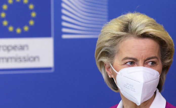 La-presidenta-de-la-Comisión-Europea
