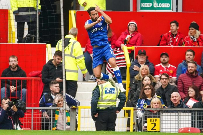 Andros-Townsend-de-Everton-imita-el-festejo-de-Cristiano-Ronaldo