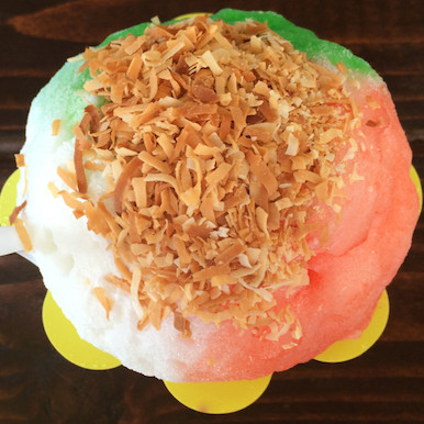 Shaved ice in Hawaii: join in the surfers' treat