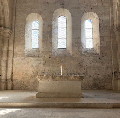 Silvacane Abbey: one of the three Cisterian treasures in Provence invites culture in