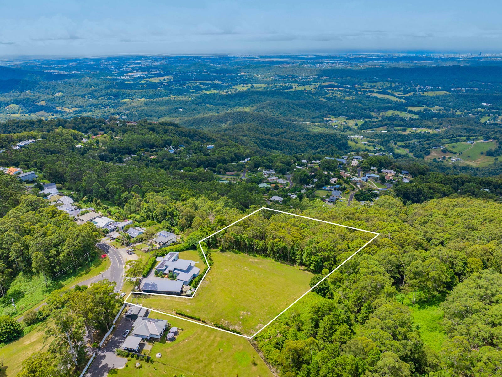 Land For Sale: Tamborine Mountain, Qld 4272