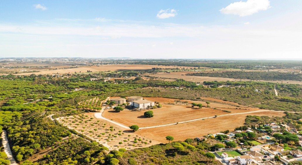 How to Compare Multiple Offers When Selling Your Land