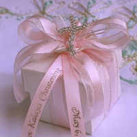 Ivory embossed box  beautiful all diamond cross