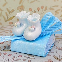 Square chocolate  with baby shoes