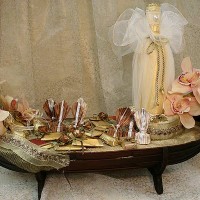 Wooden Boat with Assorted Chocolate and Liquor with Special Design 