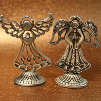 Standing Angels 