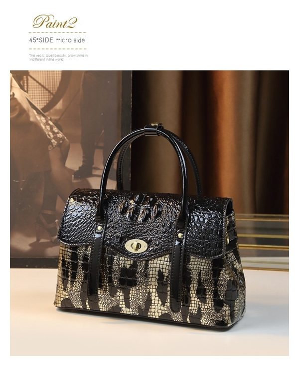 Fashionable All-match Portable Shoulder Messenger Bag - Image 10