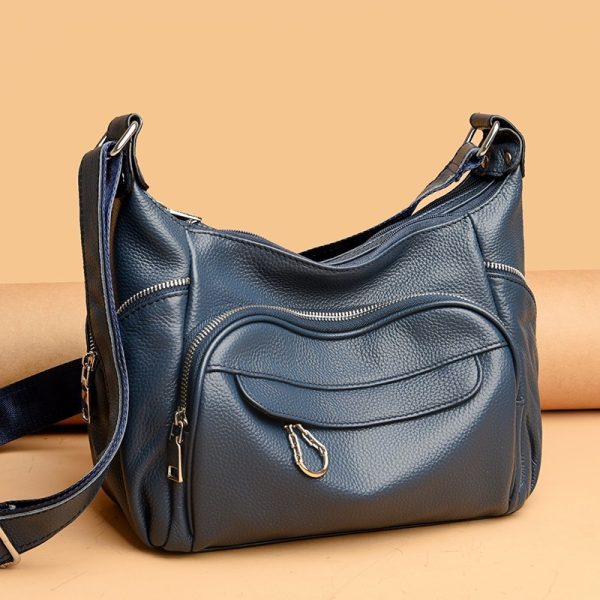First Layer Cowhide Messenger Bag Women's Versatile Large Capacity Shoulder Bag - Image 3