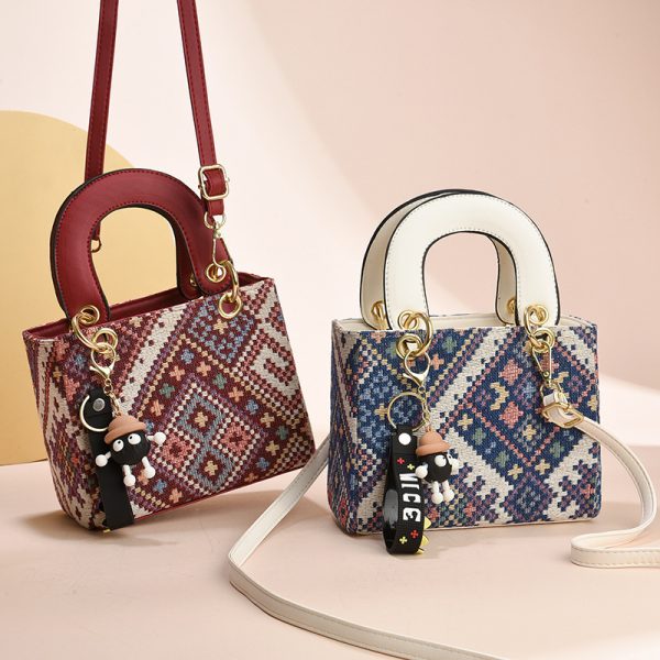 Women's Canvas Fashion Special-interest Crossbody Bag - Image 4