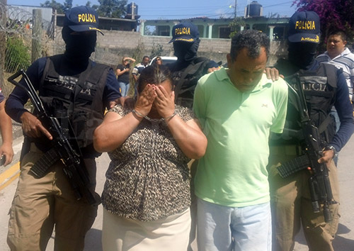 Luz Evelia Rivas fue remitida a la Penitenciaría Femenina y su compañero de hogar, Mario Enrique Díaz, a la Penitenciaría Nacional, ambos reclusorios en la zona de Támara.