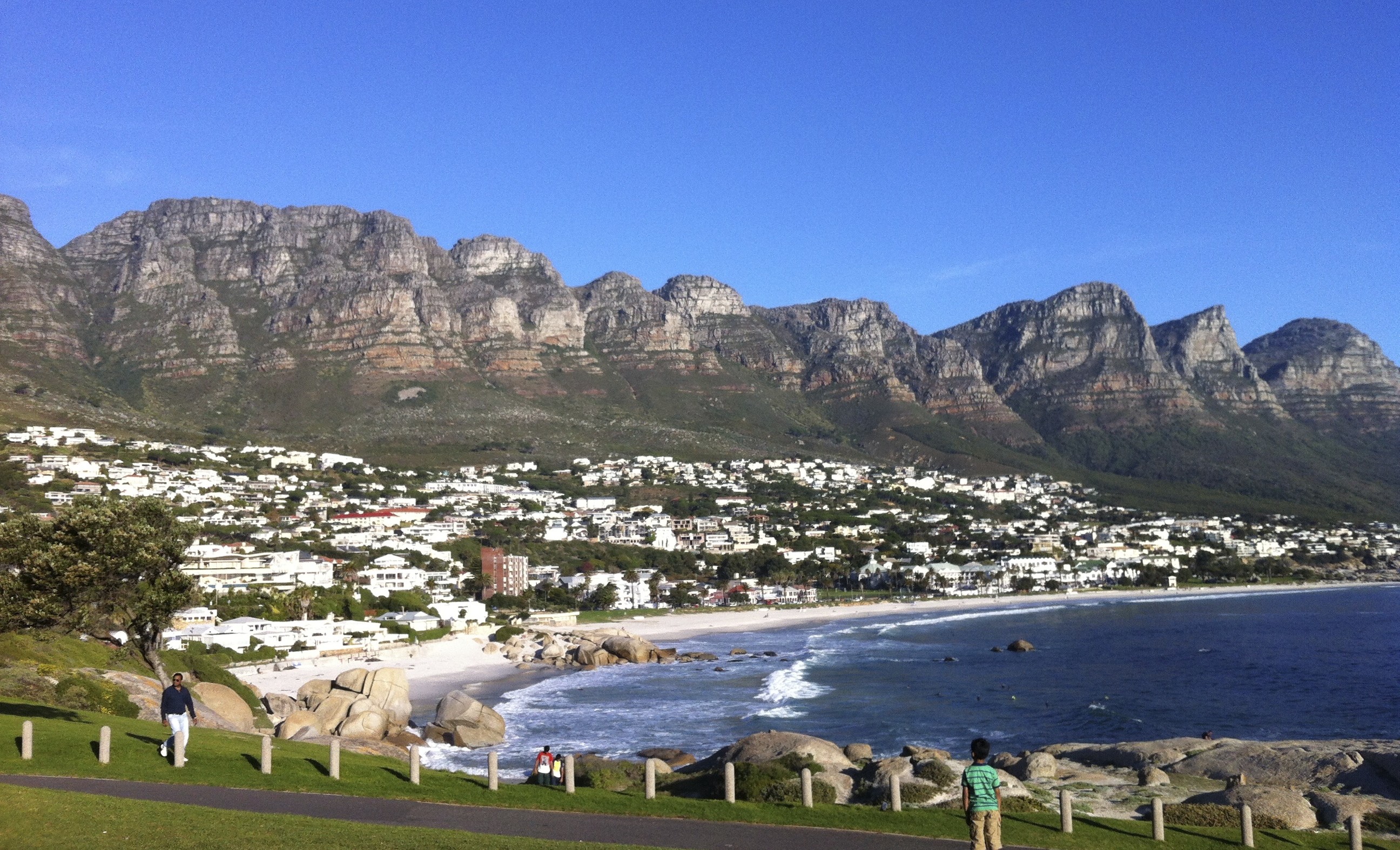 PRO Cape Town Details 2021 • LeadAbroad