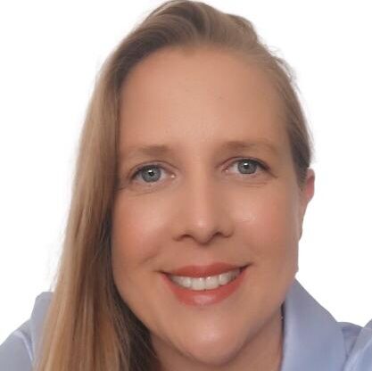 <strong><strong>Ariane Parolin</strong></strong>