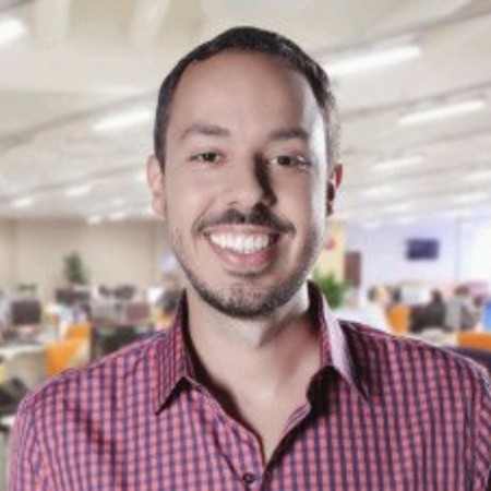 <strong><strong><strong>Gustavo Caetano</strong></strong></strong>