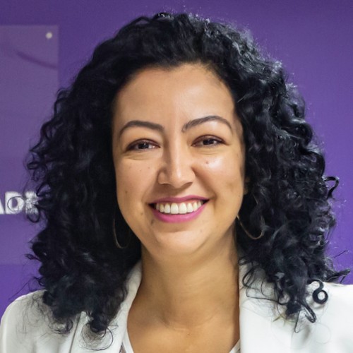 <strong><strong>Kelly Christine Lopes</strong></strong>