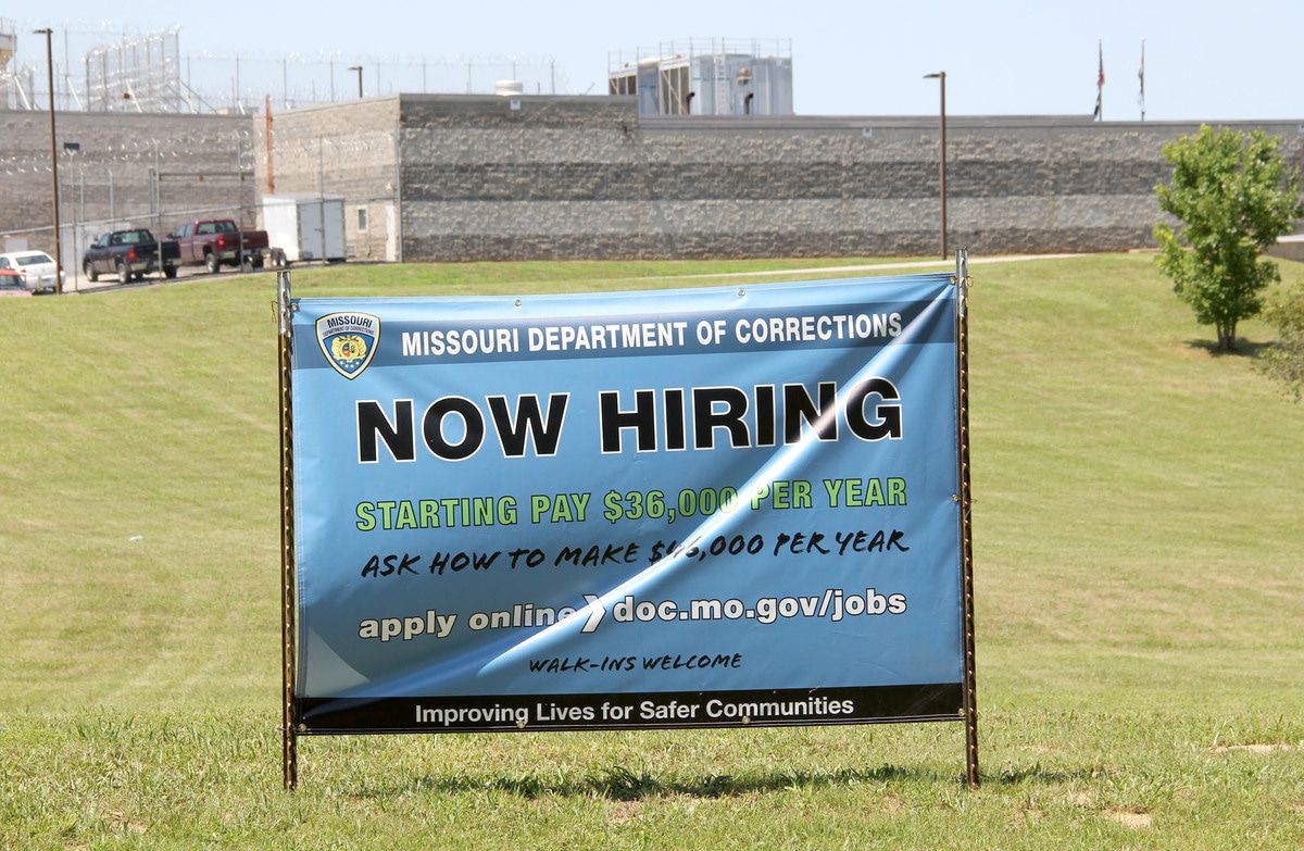 POTOSI CORRECTION HIRING